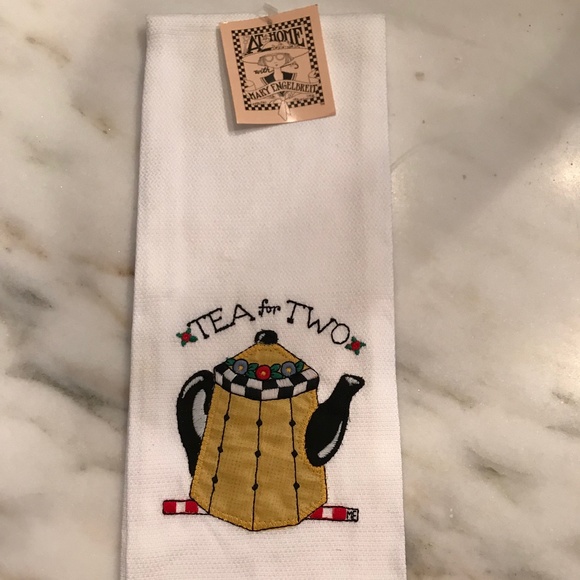 Mary Engelbreit Other - VTG Mary Engelbreit Tea Towel